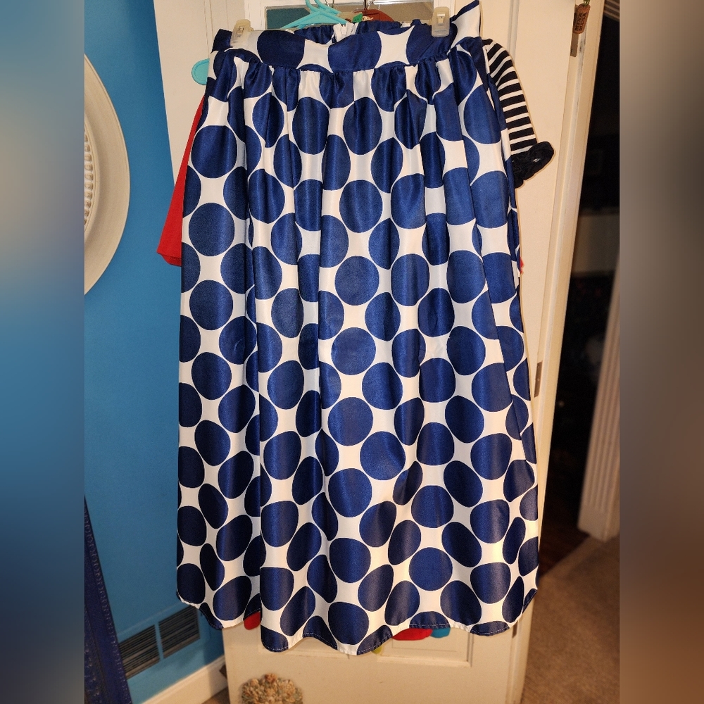 Blue polka dot skirt xl